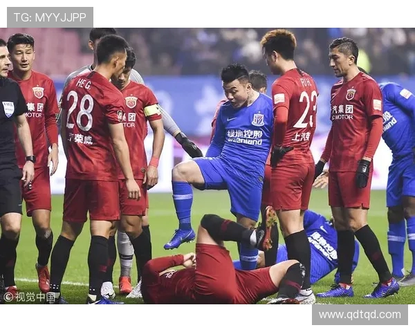 中超焦点战国安对阵鲁能比分揭晓精彩瞬间回顾与分析